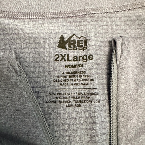 REI Co-op Women’s 2XL Purple Quarter Zip Athletic Pullover - Picture 4 of 6